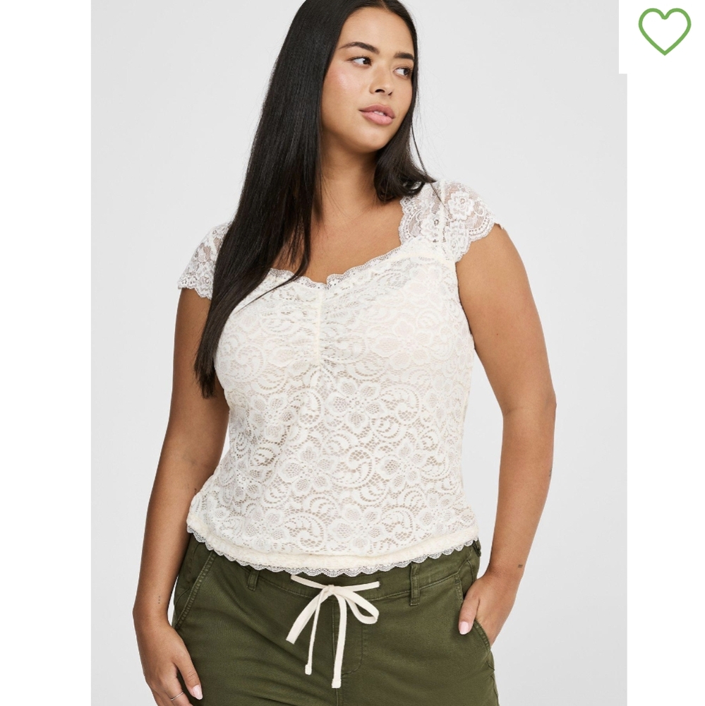 Torrid Stretch Lace Sweetheart Front Tank Top